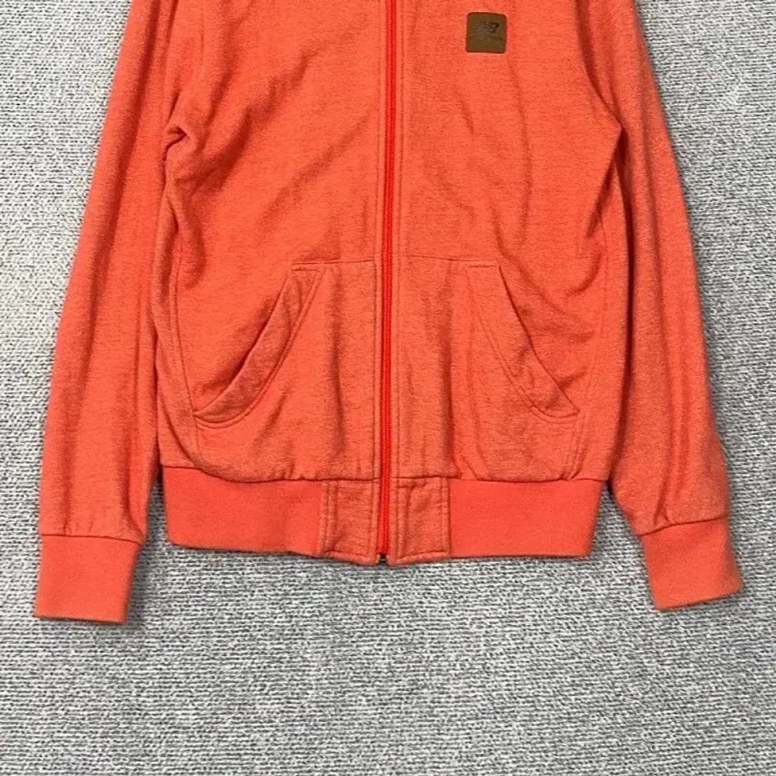 뉴발란스 로고 오렌지 후드집업 95 상품이미지4