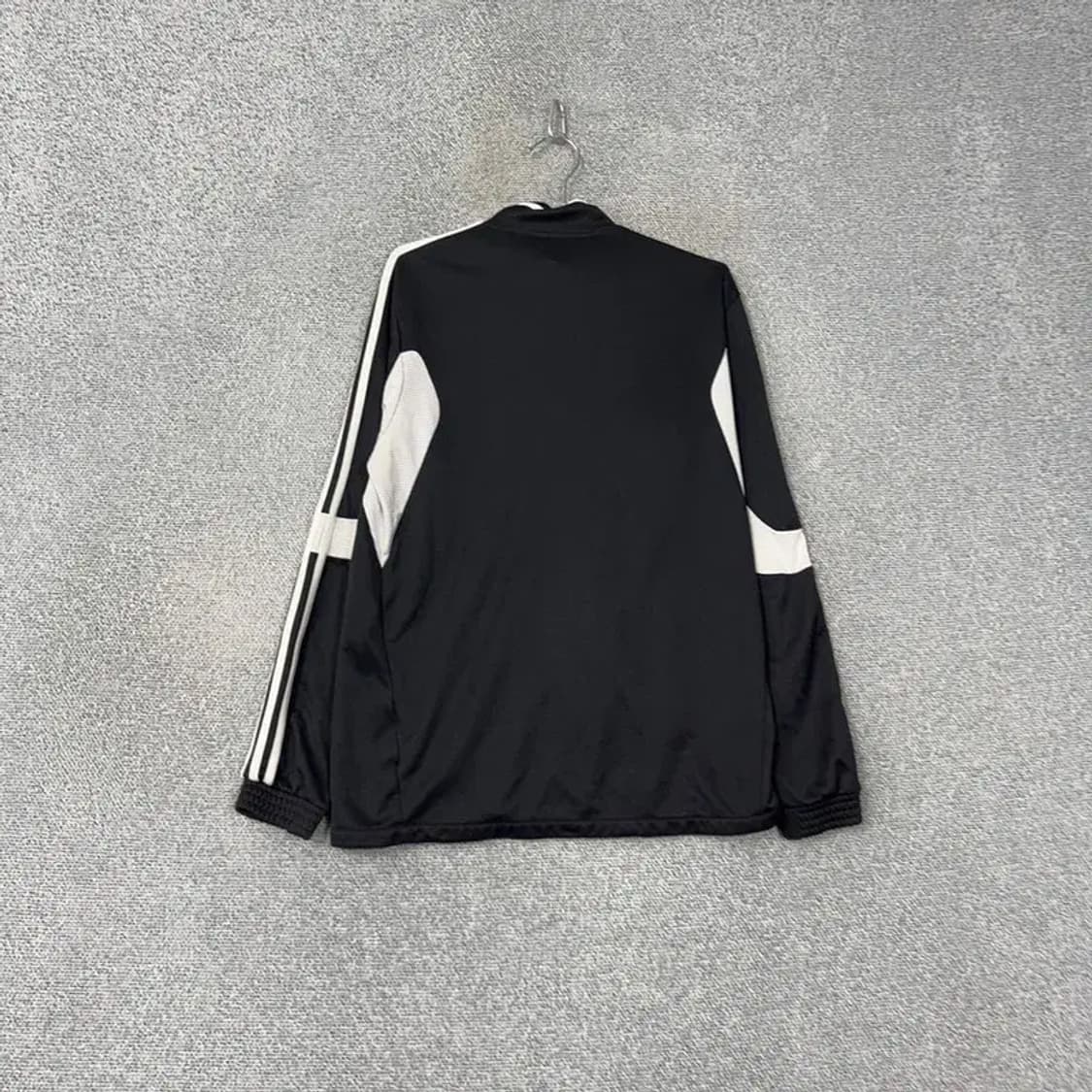 아디다스 로고 블랙 트랙탑 져지 105 상품이미지2