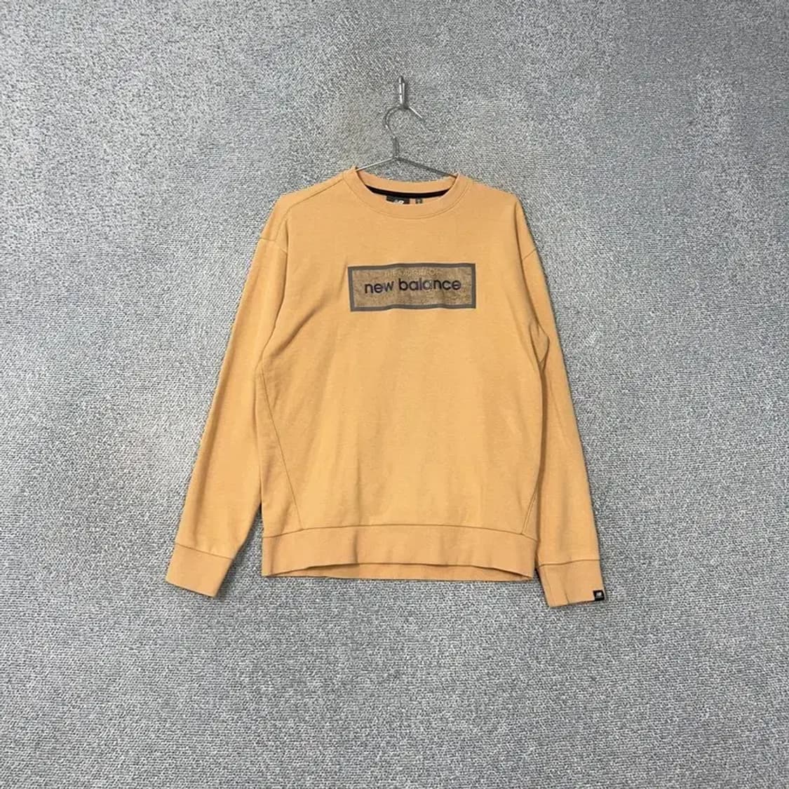 뉴발란스 프린팅 로고 캐주얼 남성 맨투맨 95 상품이미지1