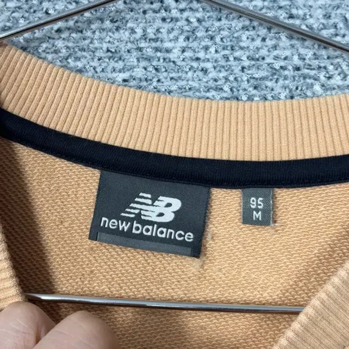 뉴발란스 프린팅 로고 캐주얼 남성 맨투맨 95 상품이미지3