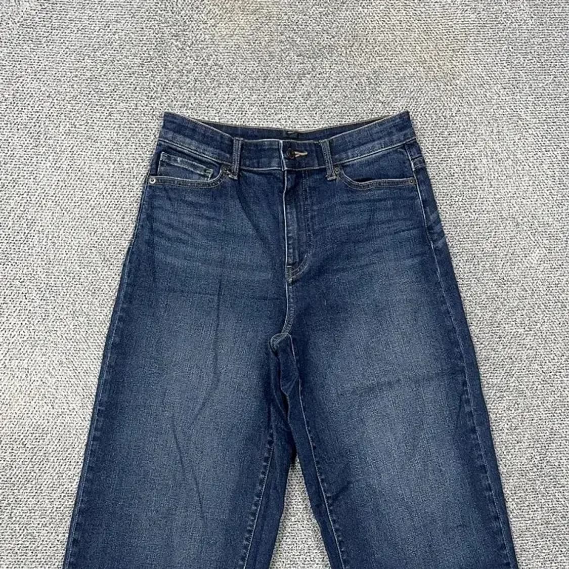 유니클로 여성 워싱 빅 와이드 데님팬츠 25 상품이미지3