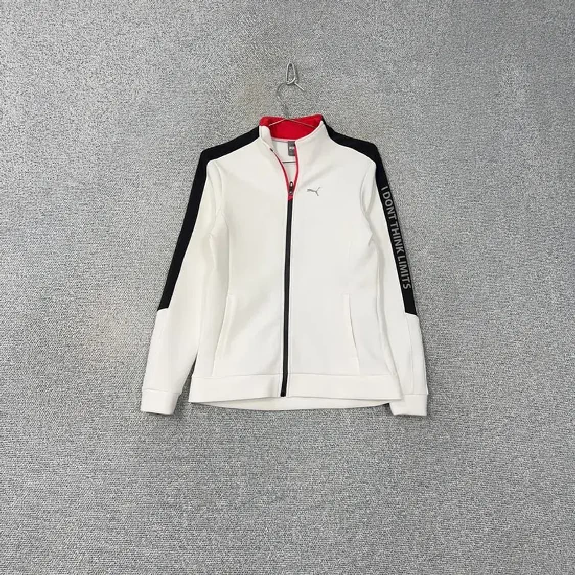 푸마 로고 화이트 트랩탑 져지 S 상품이미지1