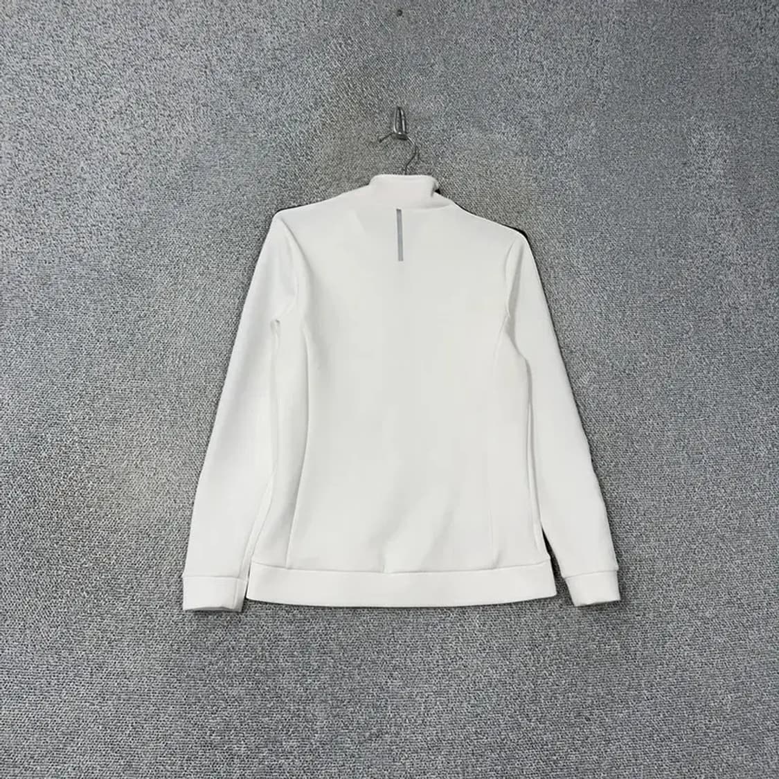 푸마 로고 화이트 트랩탑 져지 S 상품이미지2