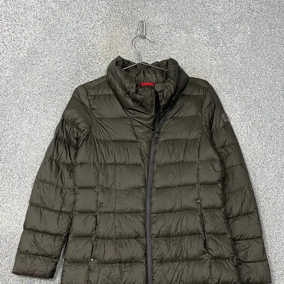밀레 여성 카키 경량 패딩 S 상품이미지3