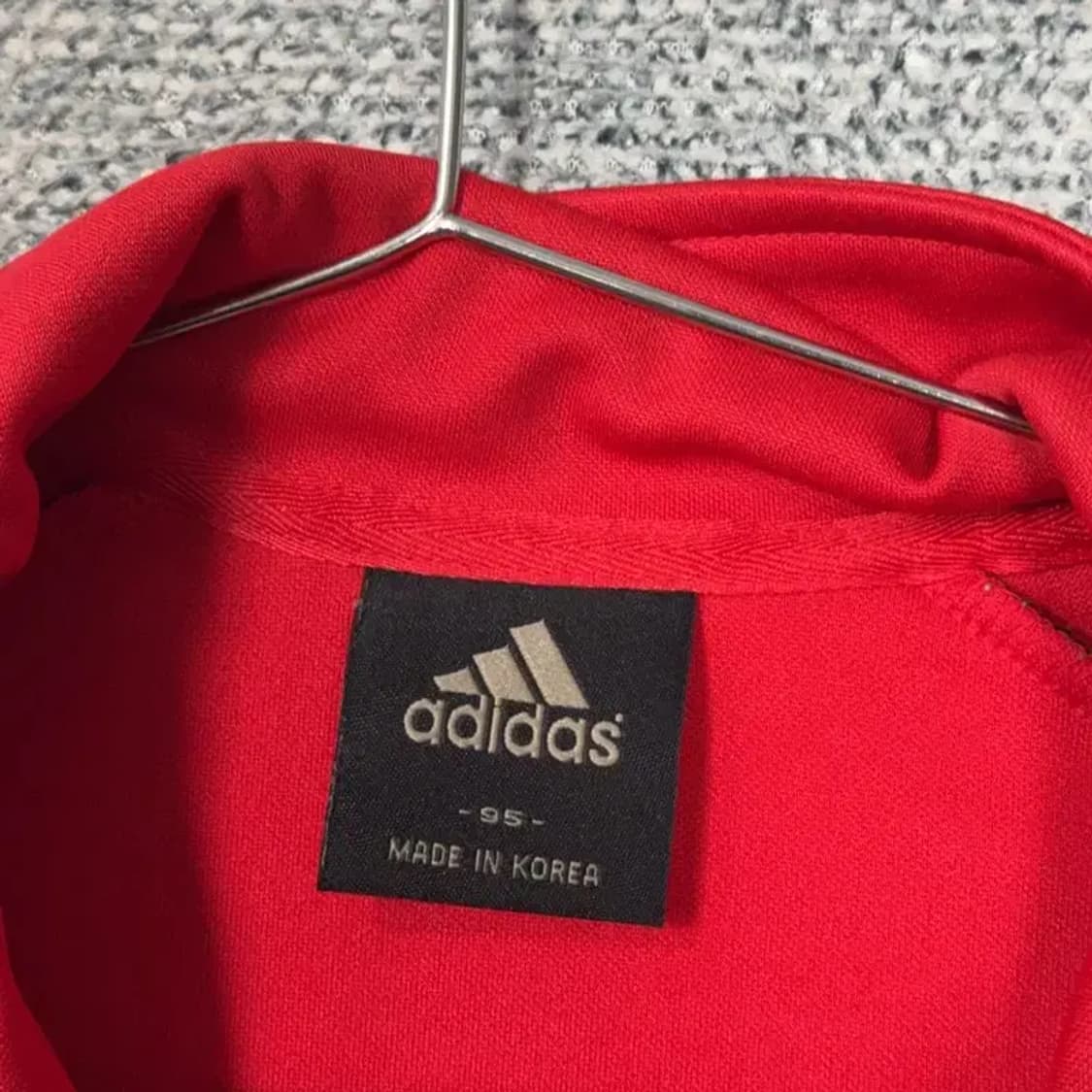 아디다스 레드 오리지날 로고 삼선 트랙탑 집업 95 상품이미지3