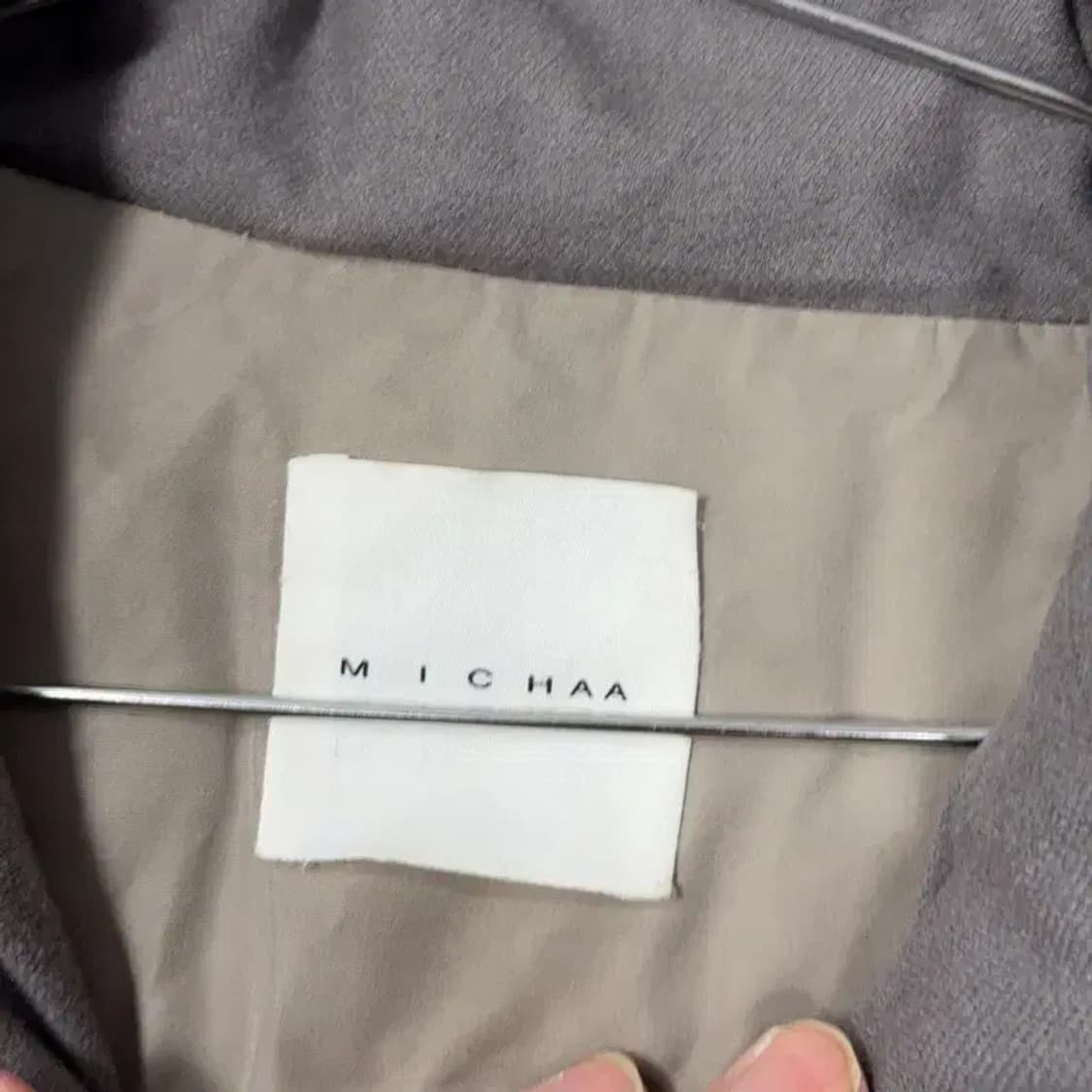 미샤 여성 덕다운 클래식 베이지 캐주얼 패딩 점퍼 91-165 상품이미지5