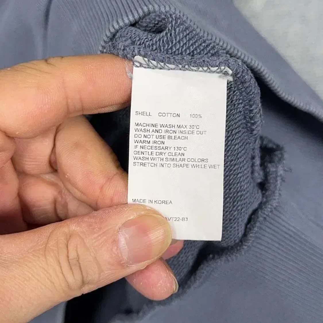 비바스튜디오 백프린팅 캐주얼 맨투맨 S 상품이미지4