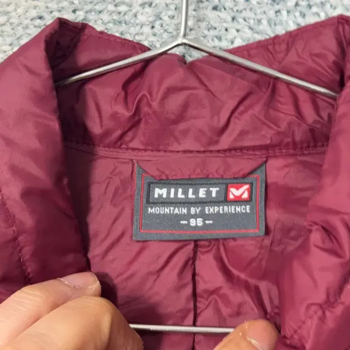 밀레 버건디 경량 패딩 95 상품이미지3