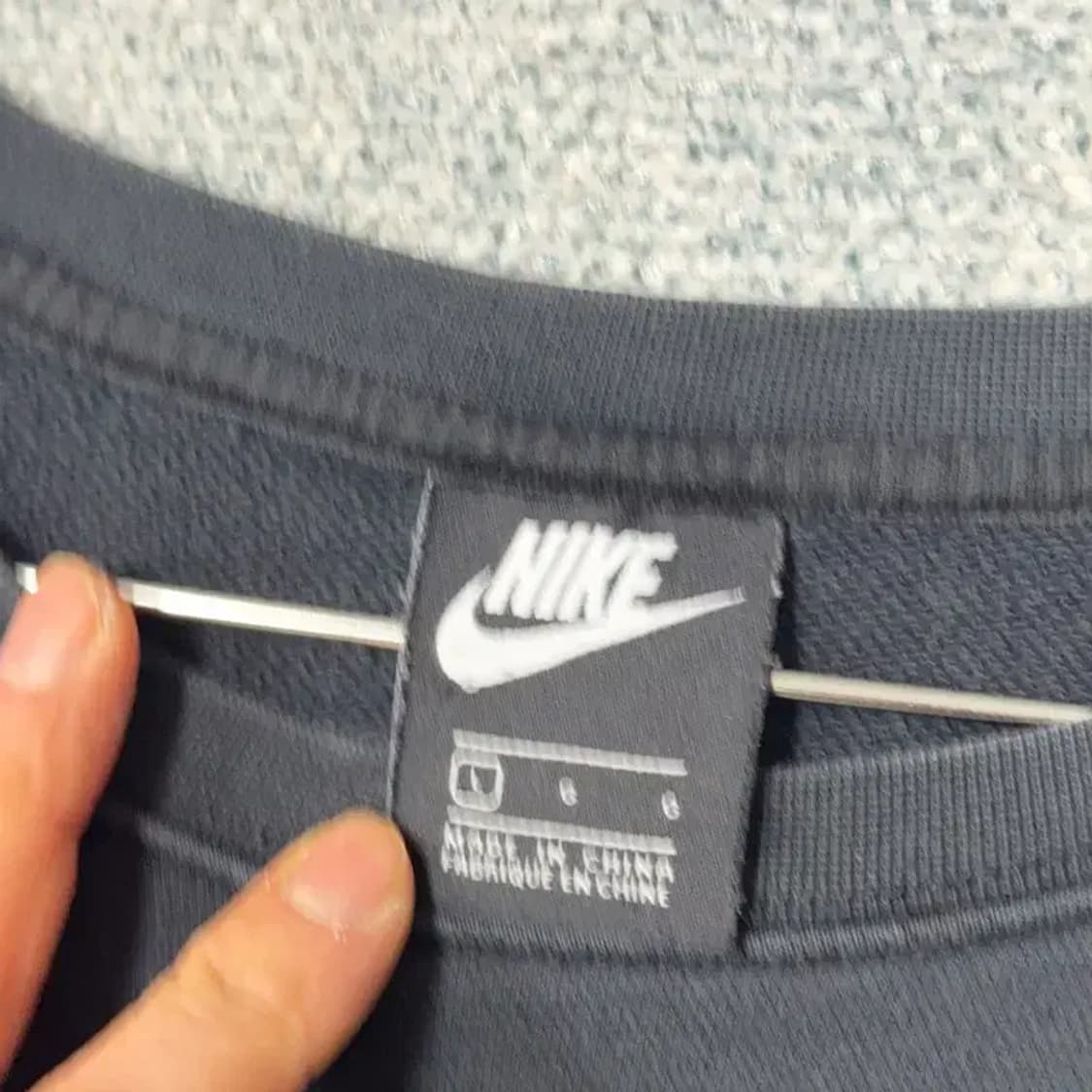 나이키 스우시 블랙 맨투맨 L 상품이미지3