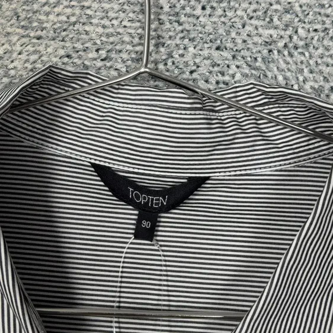 [새상품] 탑텐 스트라이프 셔츠 90 상품이미지5