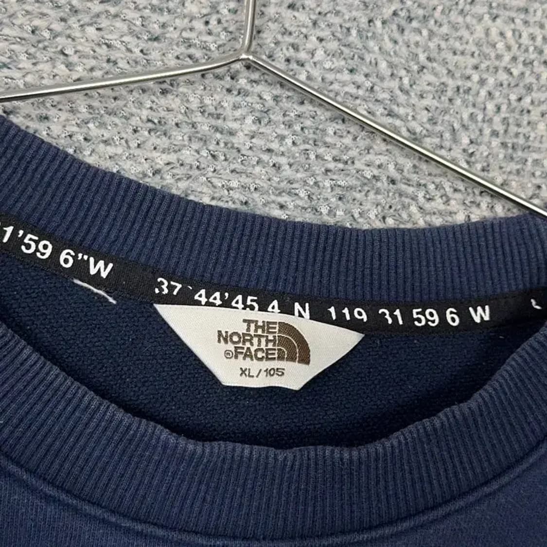 노스페이스 화이트라벨 네이비 맨투맨 105 상품이미지3