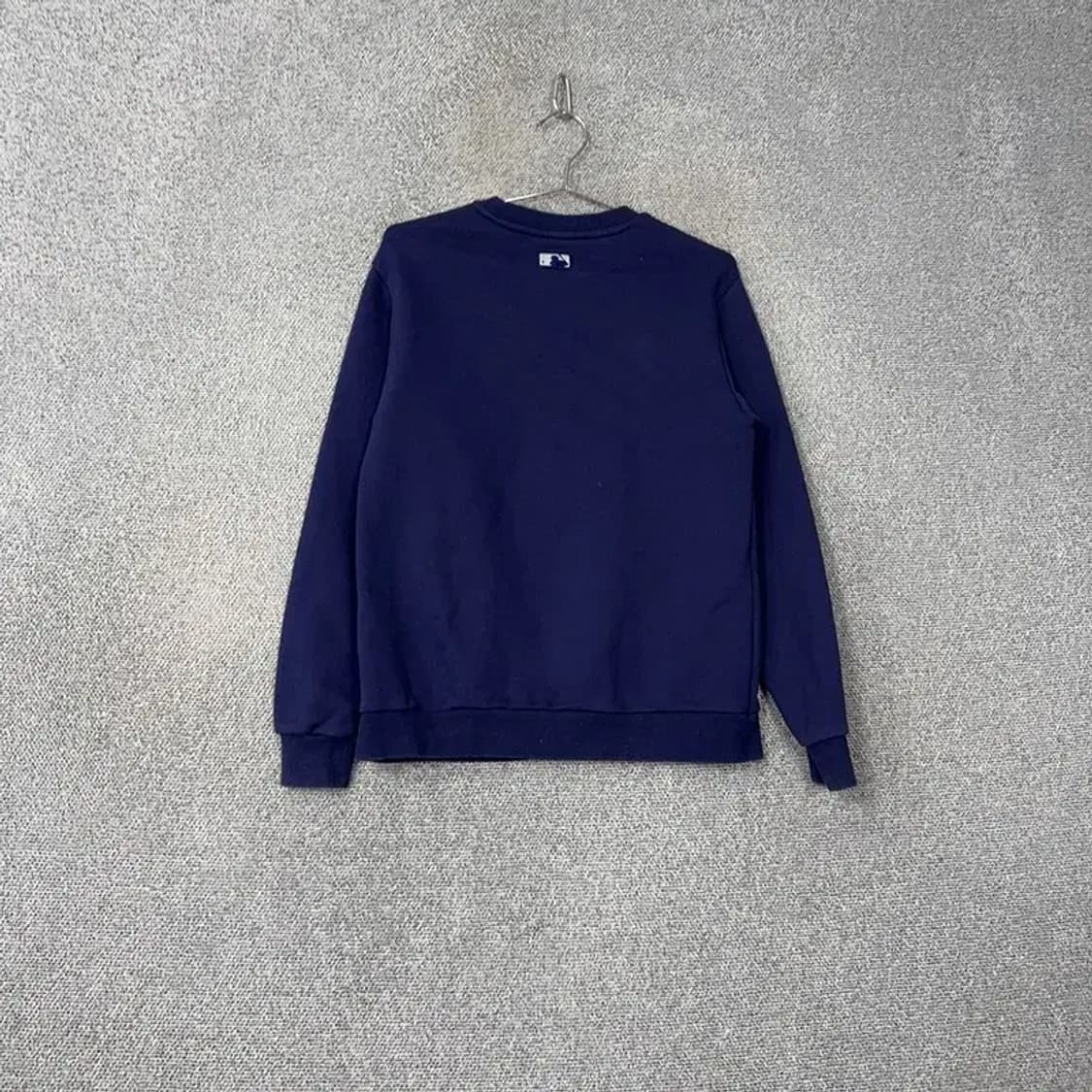 MLB 뉴욕양키즈 네이비 맨투맨 S 상품이미지2