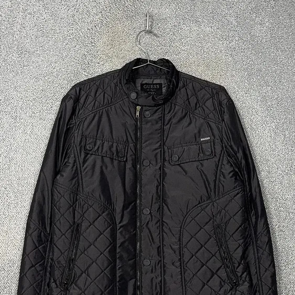 게스 남성 퀄팅 블랙 자켓 105 상품이미지3