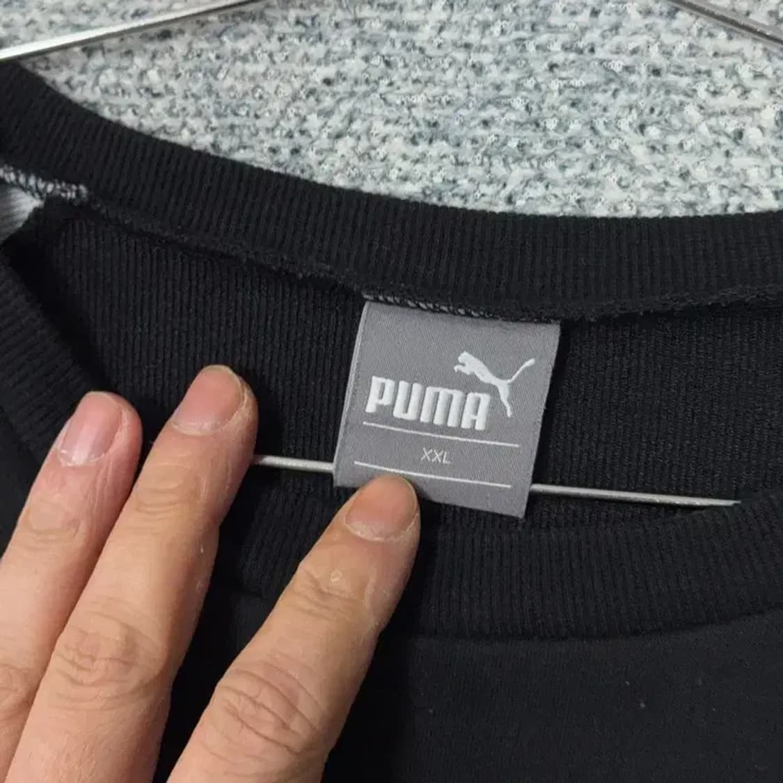 푸마 로고 블랙 맨투맨 XXL 상품이미지3