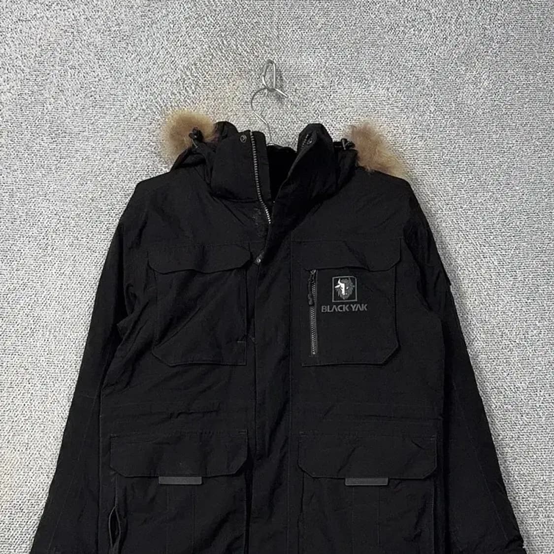 블랙야크 고어텍스 블랙 라쿤퍼 패딩 85 상품이미지3