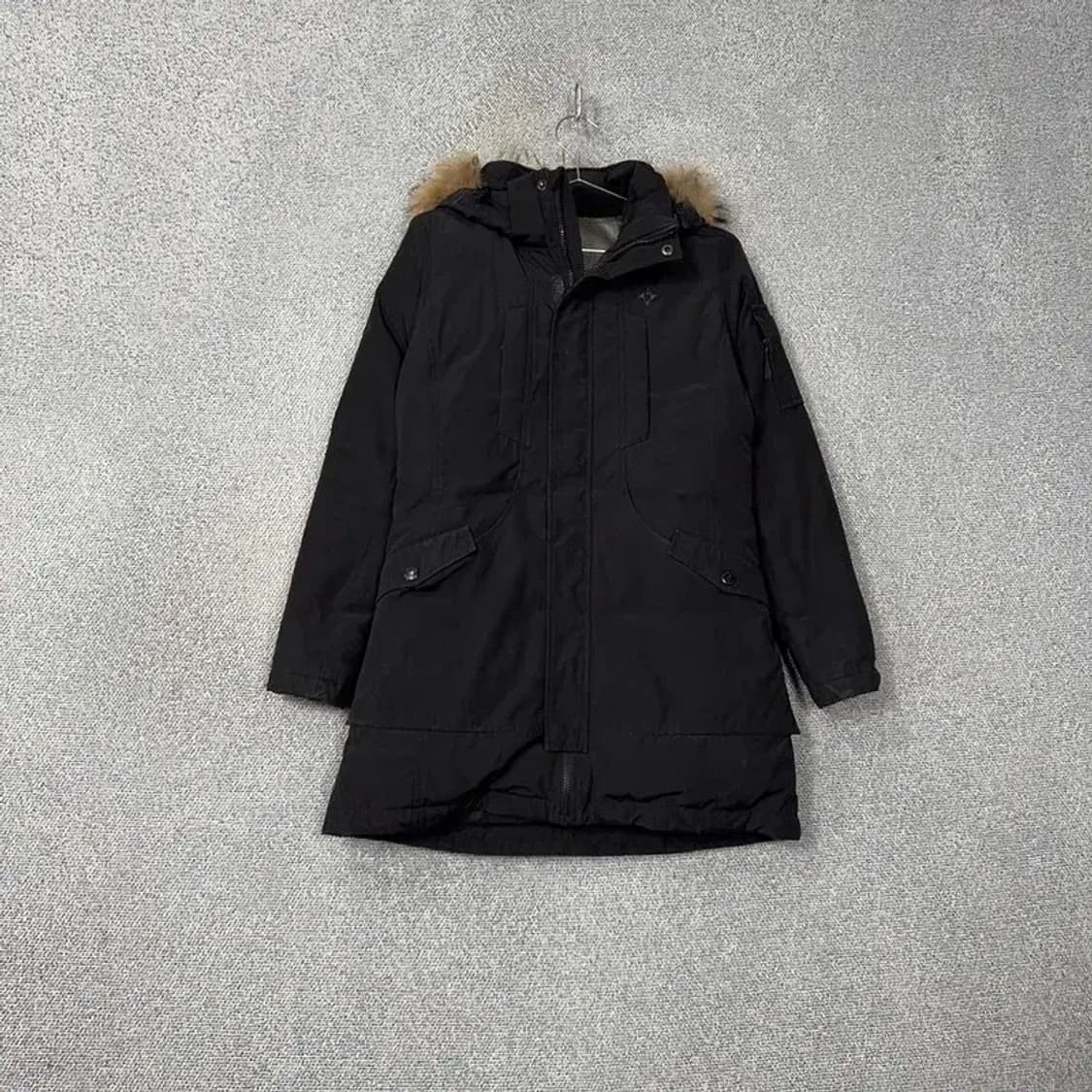 이젠벅 네파 블랙 덕다운 라쿤 패딩 90 상품이미지1