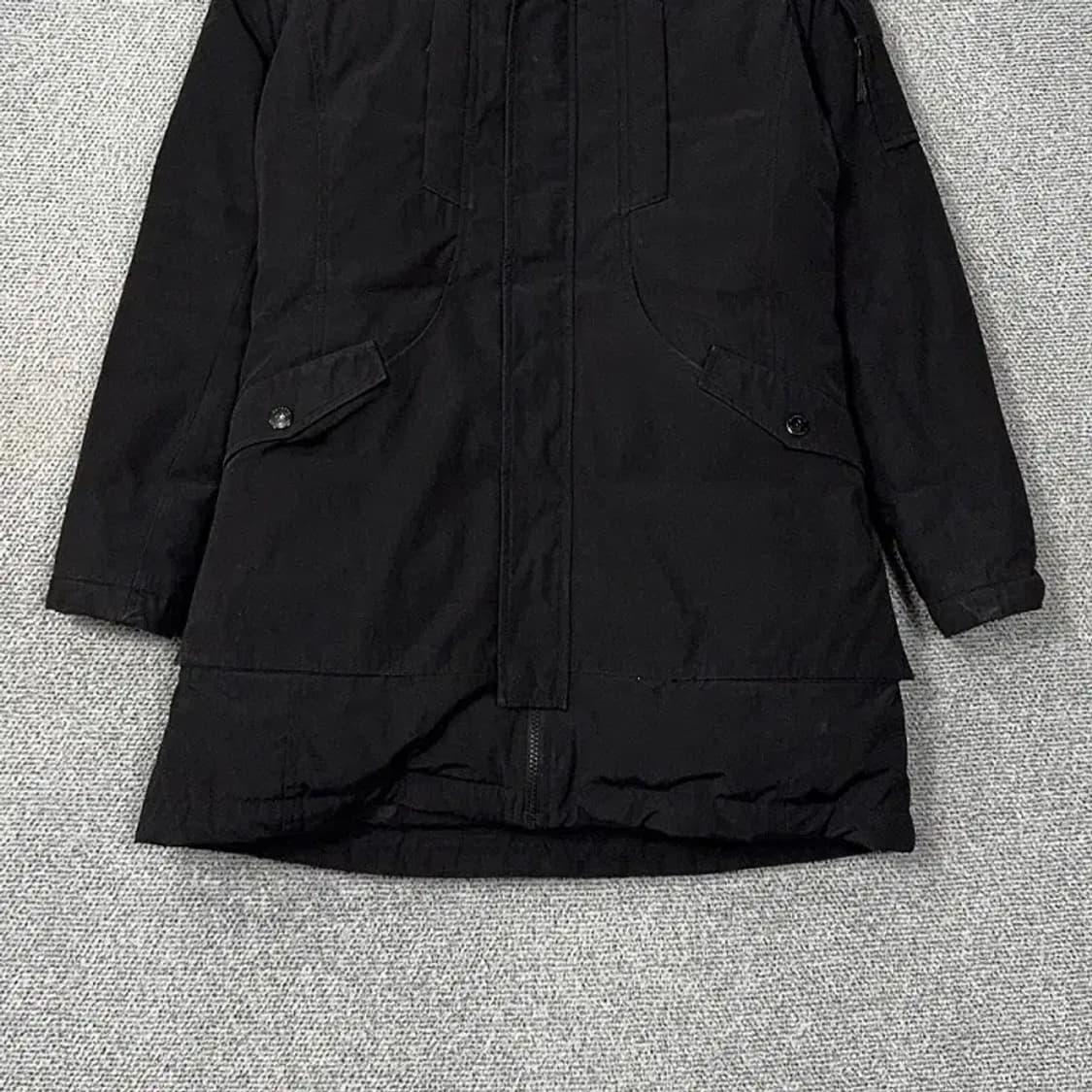 이젠벅 네파 블랙 덕다운 라쿤 패딩 90 상품이미지4