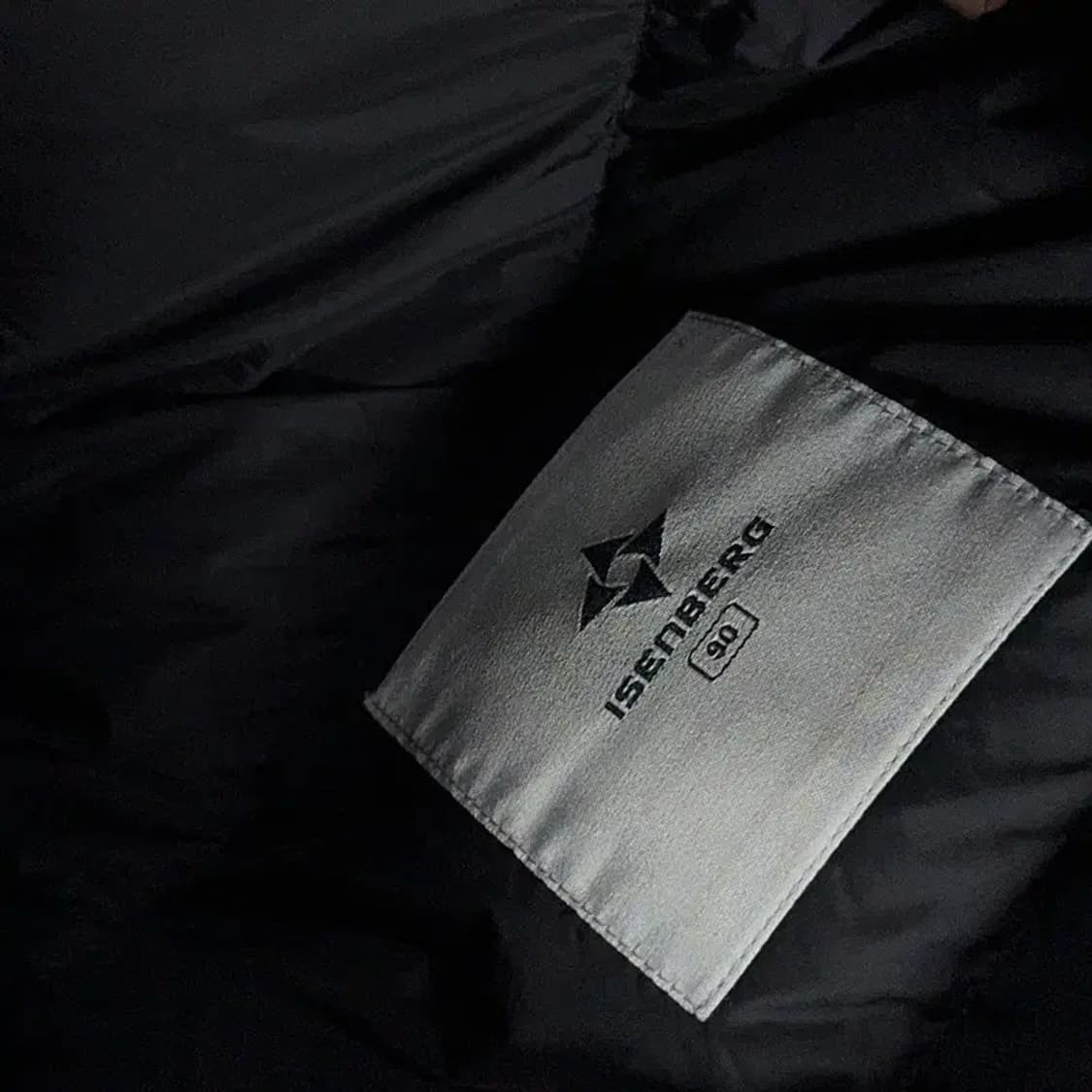 이젠벅 네파 블랙 덕다운 라쿤 패딩 90 상품이미지6