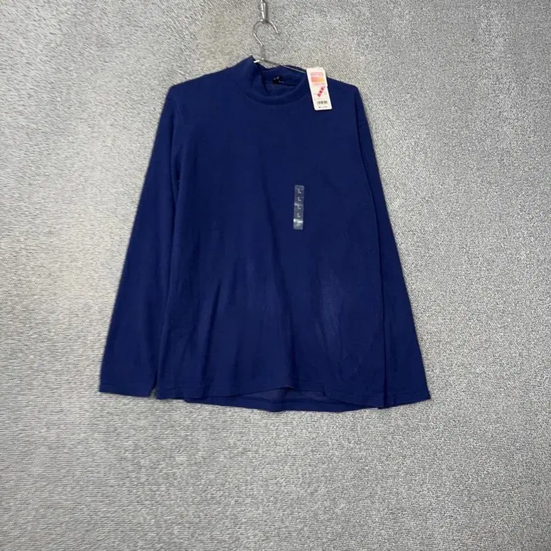 [새상품]유니클로 네이비 기모 폴라 긴팔티 L 상품이미지1