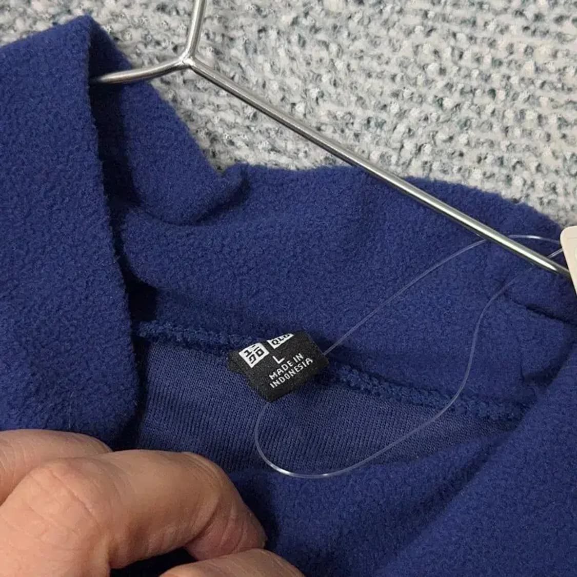 [새상품]유니클로 네이비 기모 폴라 긴팔티 L 상품이미지5