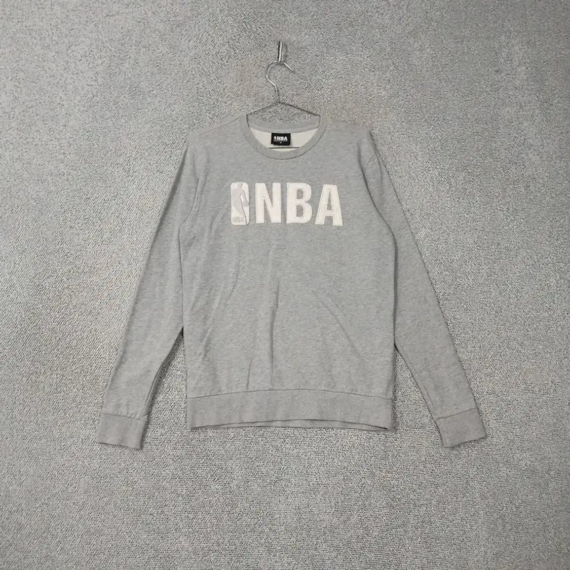 nba 프린팅 라이트 그레이 맨투맨 M 상품이미지1