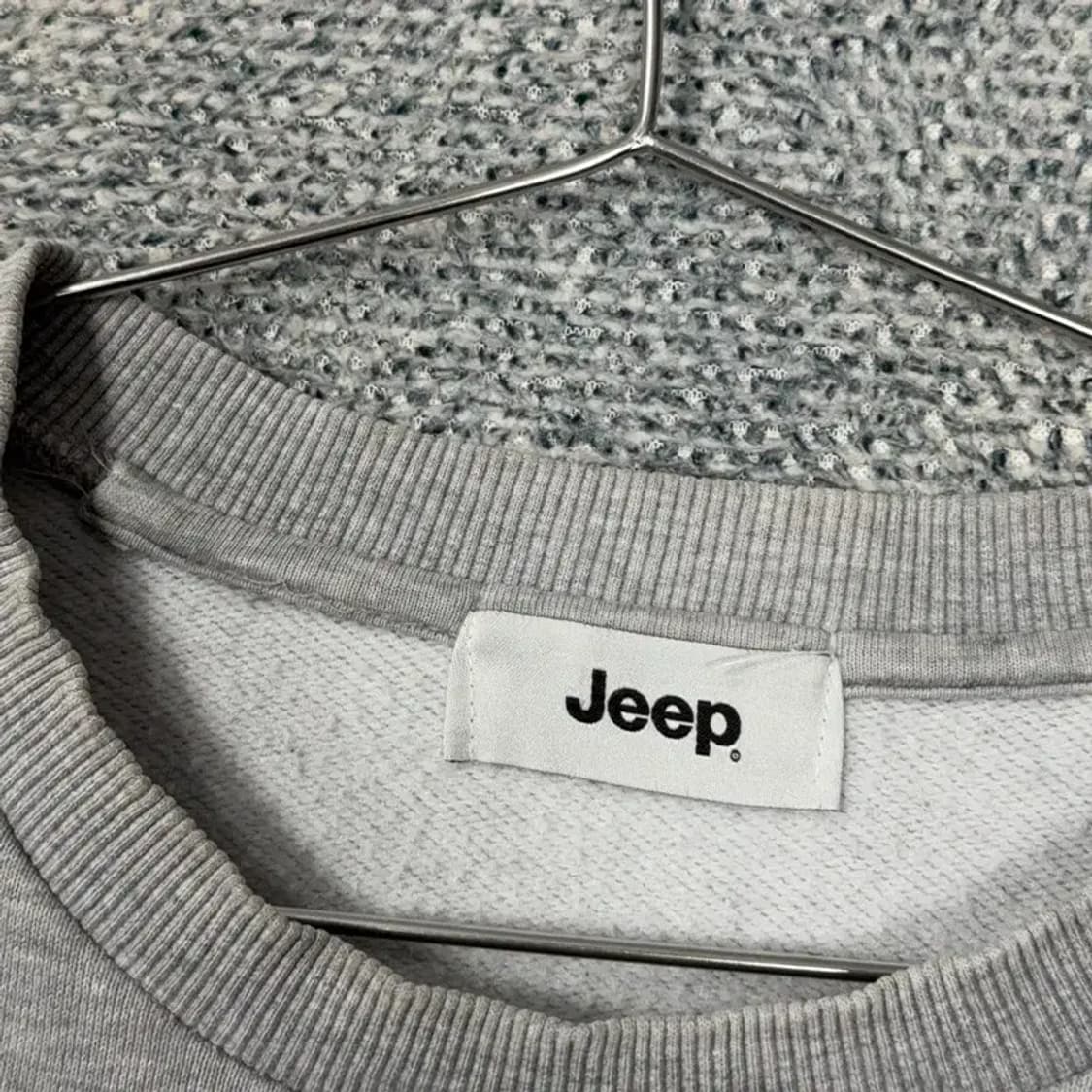 지프 프린팅 라이트 그레이 캐주얼 맨투맨 105 상품이미지3