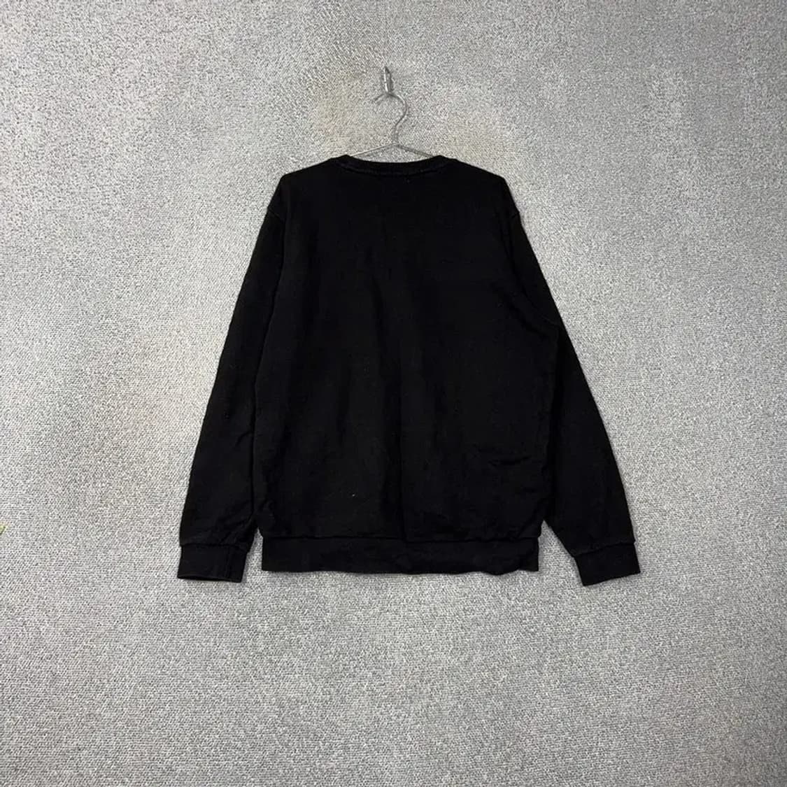 게스 로고 캐주얼 블랙 맨투맨 XL 상품이미지2