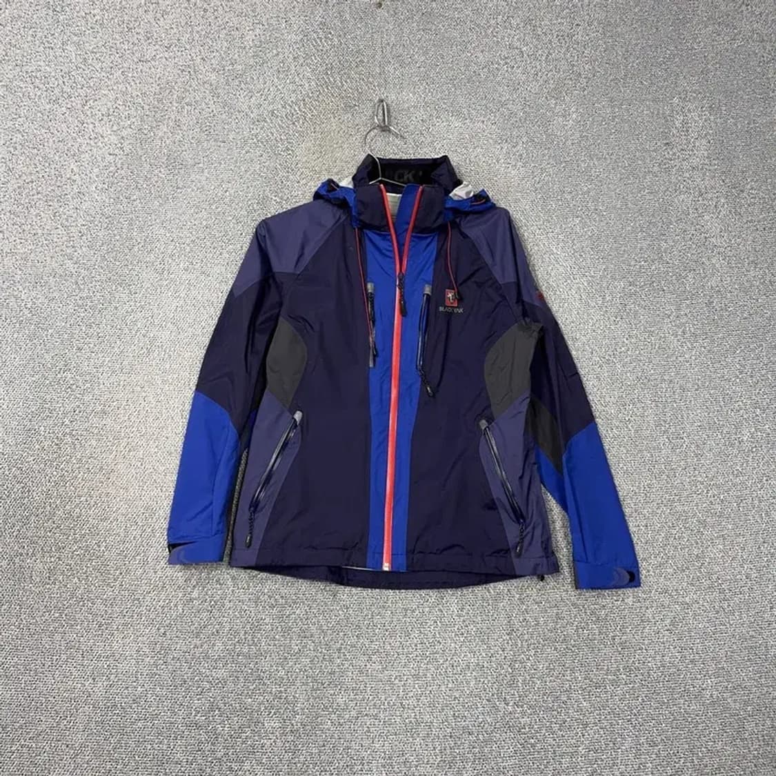 블랙야크 로고 멀티컬러 기능성 바람막이 95 상품이미지1