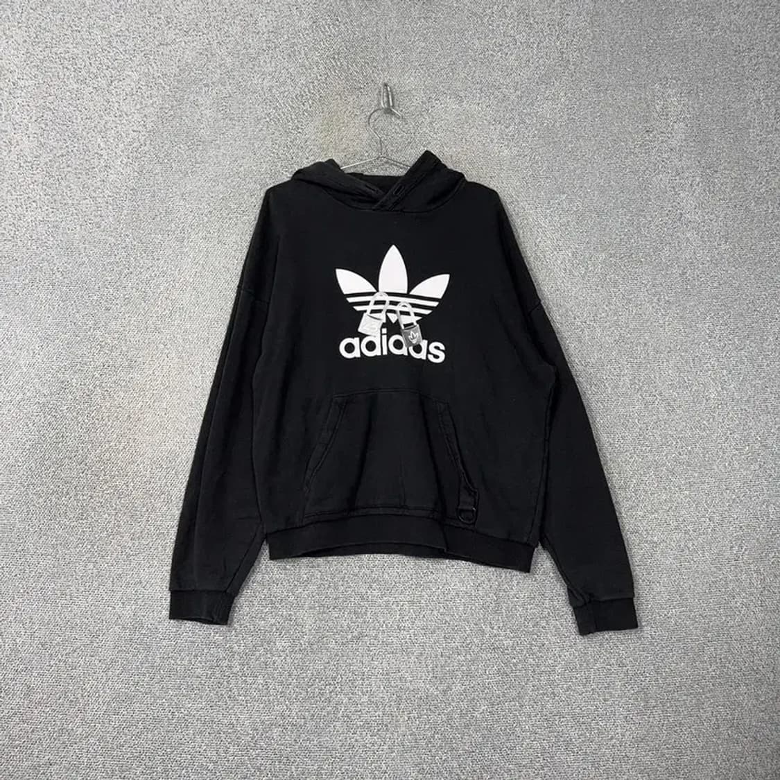 아디다스 빅로고 프린팅 블랙 후드티 S 상품이미지1