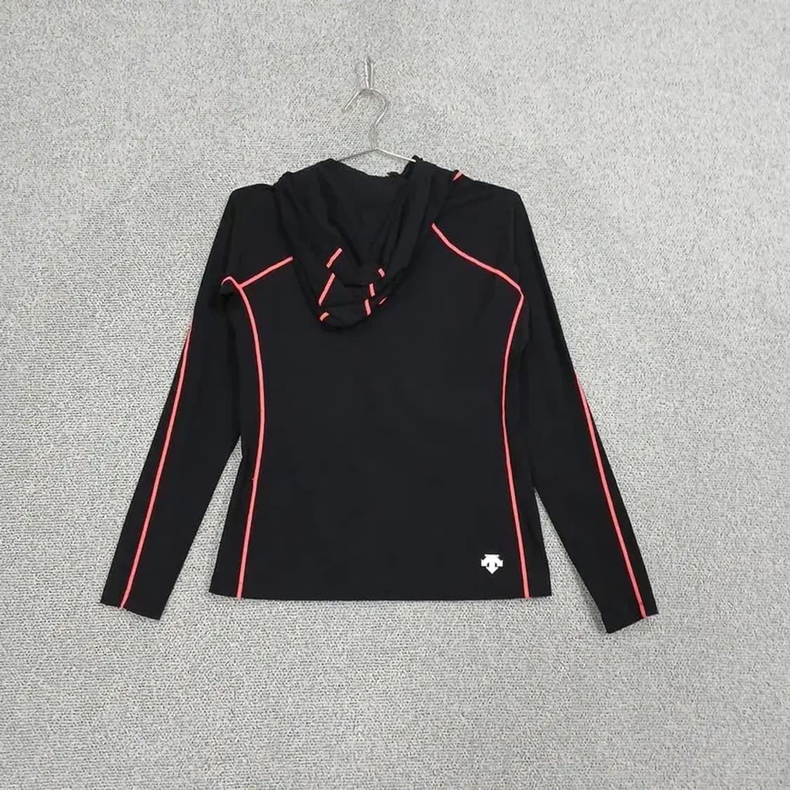 데상트 무브스포츠 프린팅 로고 기능성 후드집업 90 상품이미지2