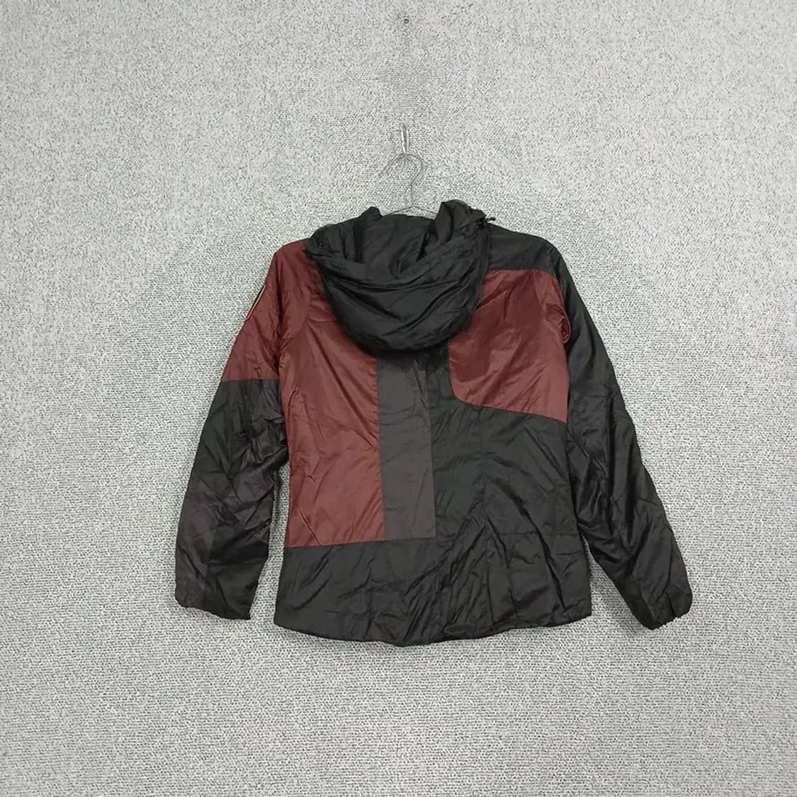 블랙야크 레드 블랙 투톤 로고 기능성 바람막이 자켓 90 상품이미지2