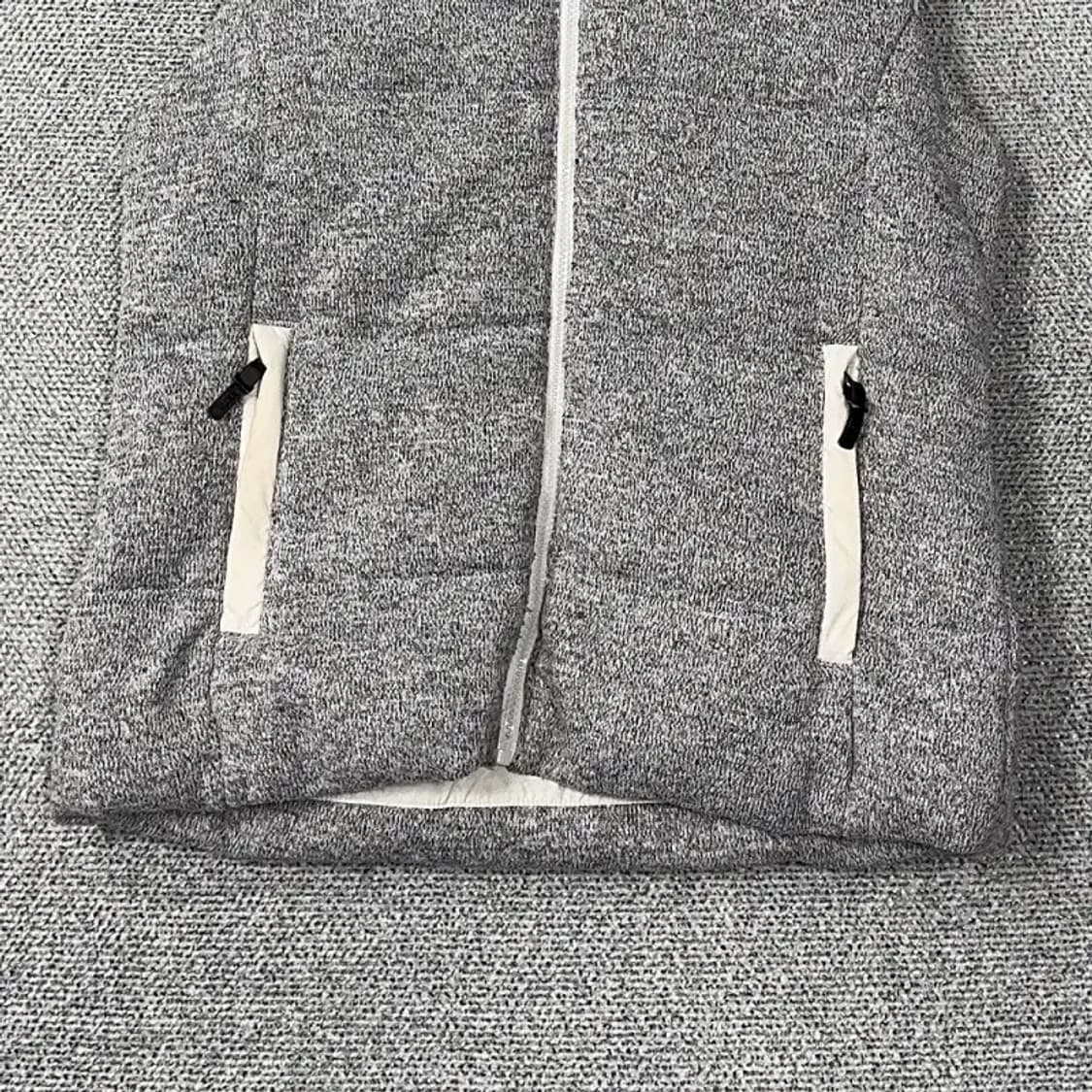 네파 패치 로고 라이트 그레이 패딩 조끼 M 상품이미지4