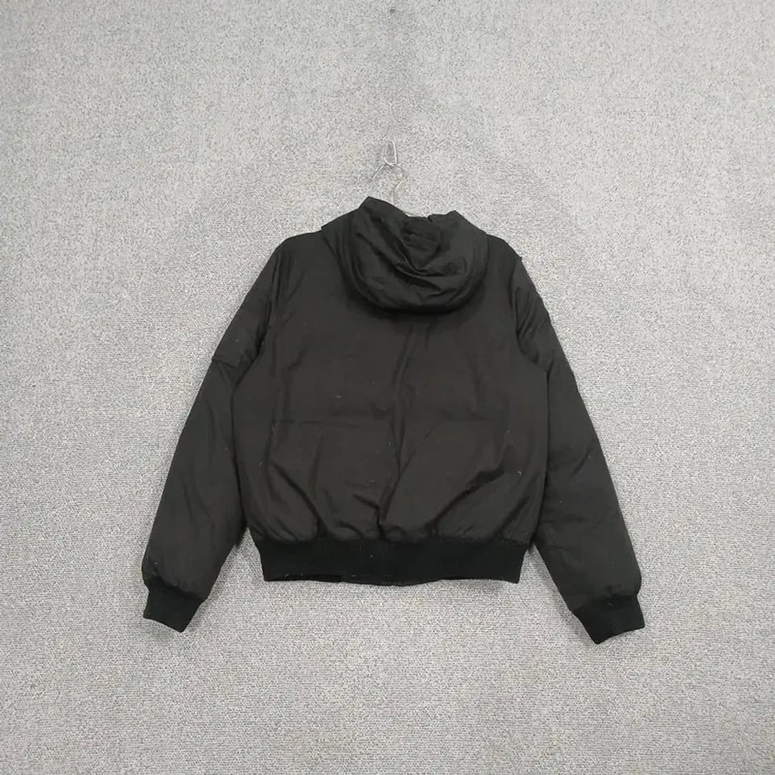 나이키 포켓 블랙 숏 패딩 자켓 M 상품이미지2