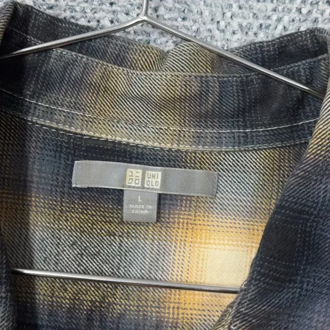 유니클로 플란넬 투포켓 체크 남방 L 상품이미지3