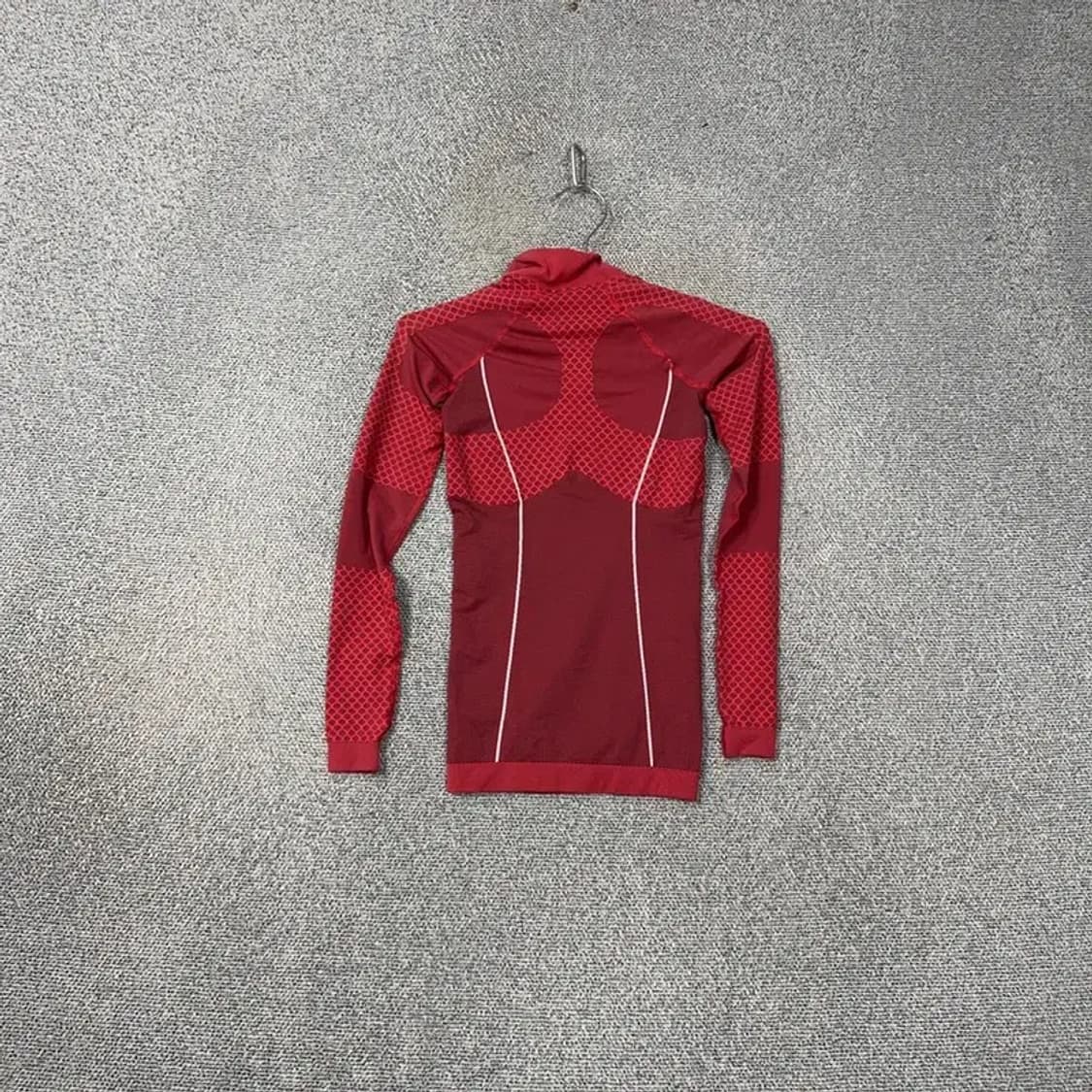 살로몬 레드 로고 기능성 반집업 긴팔티 S 상품이미지2