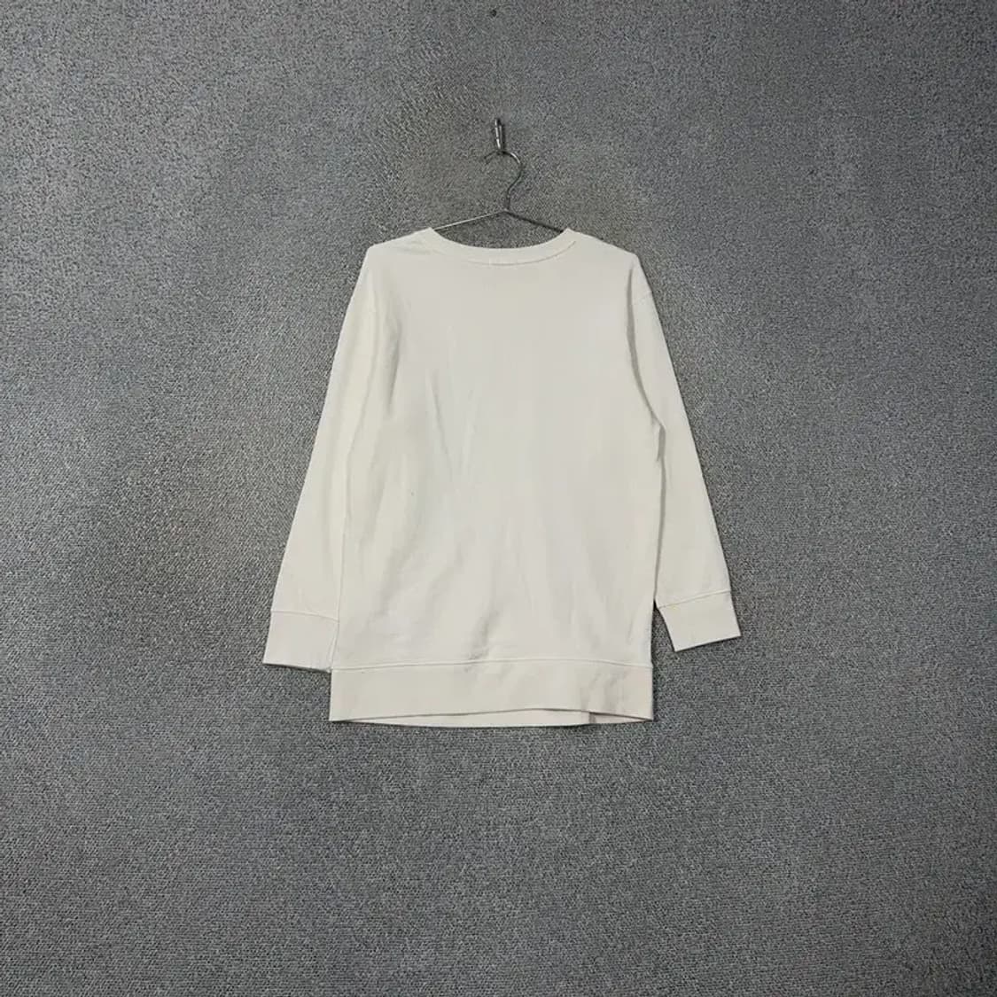 캘빈클라인 프린팅 화이트 롱 맨투맨 S 상품이미지2