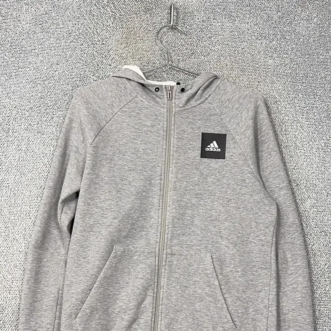 아디다스 박스 프린팅 로고 후드집업 M 상품이미지3