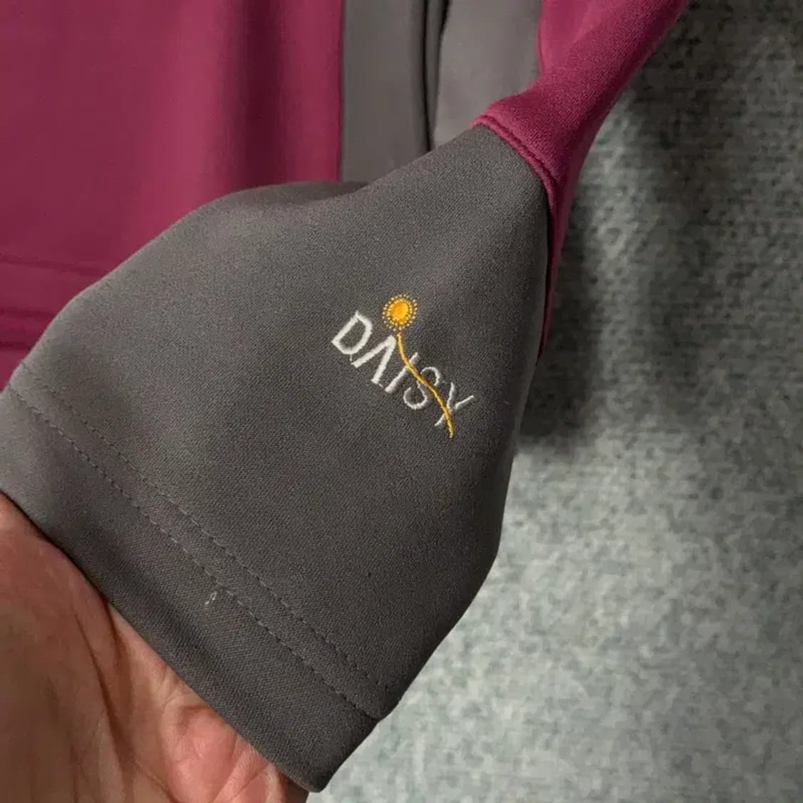 블랙야크 버건디 로고 반집업 기능성 긴팔티 95 상품이미지3