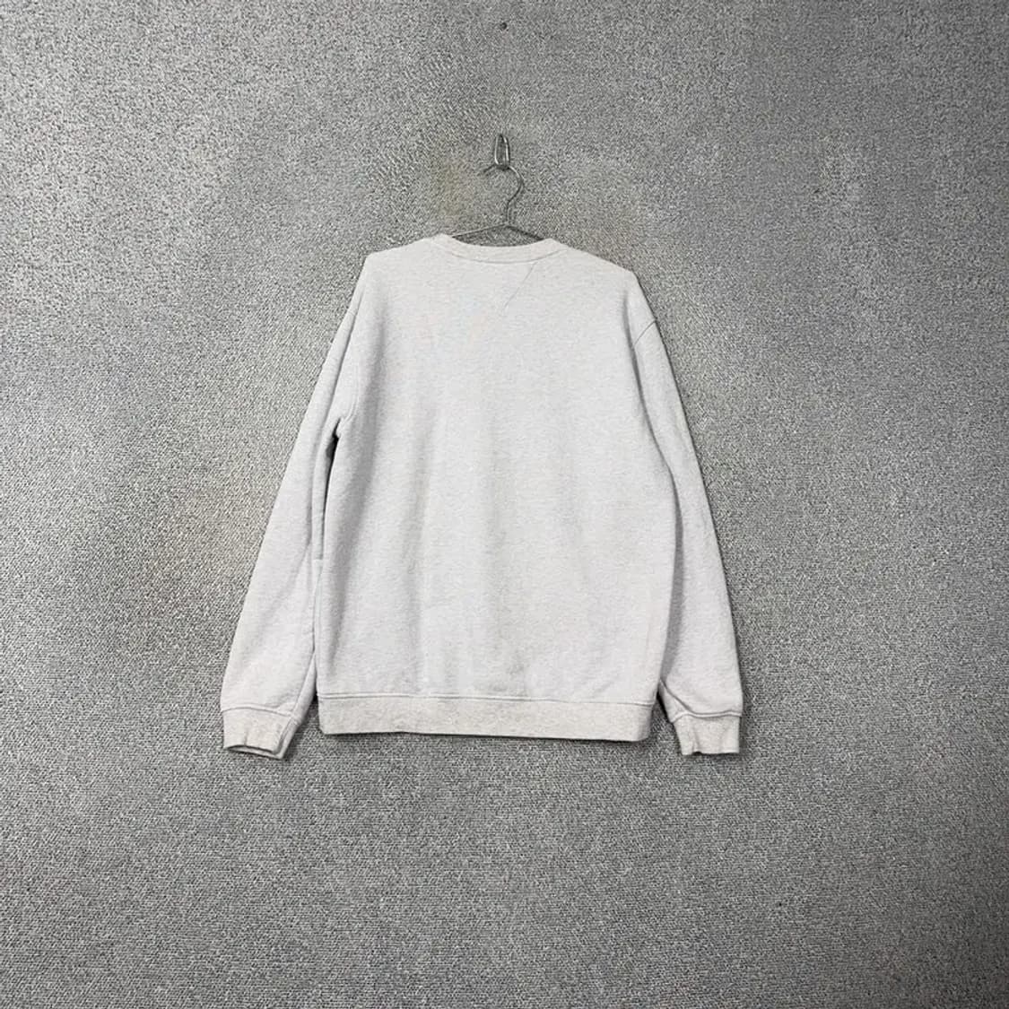 타미힐피거 그레이 로고 맨투맨 XL 상품이미지2