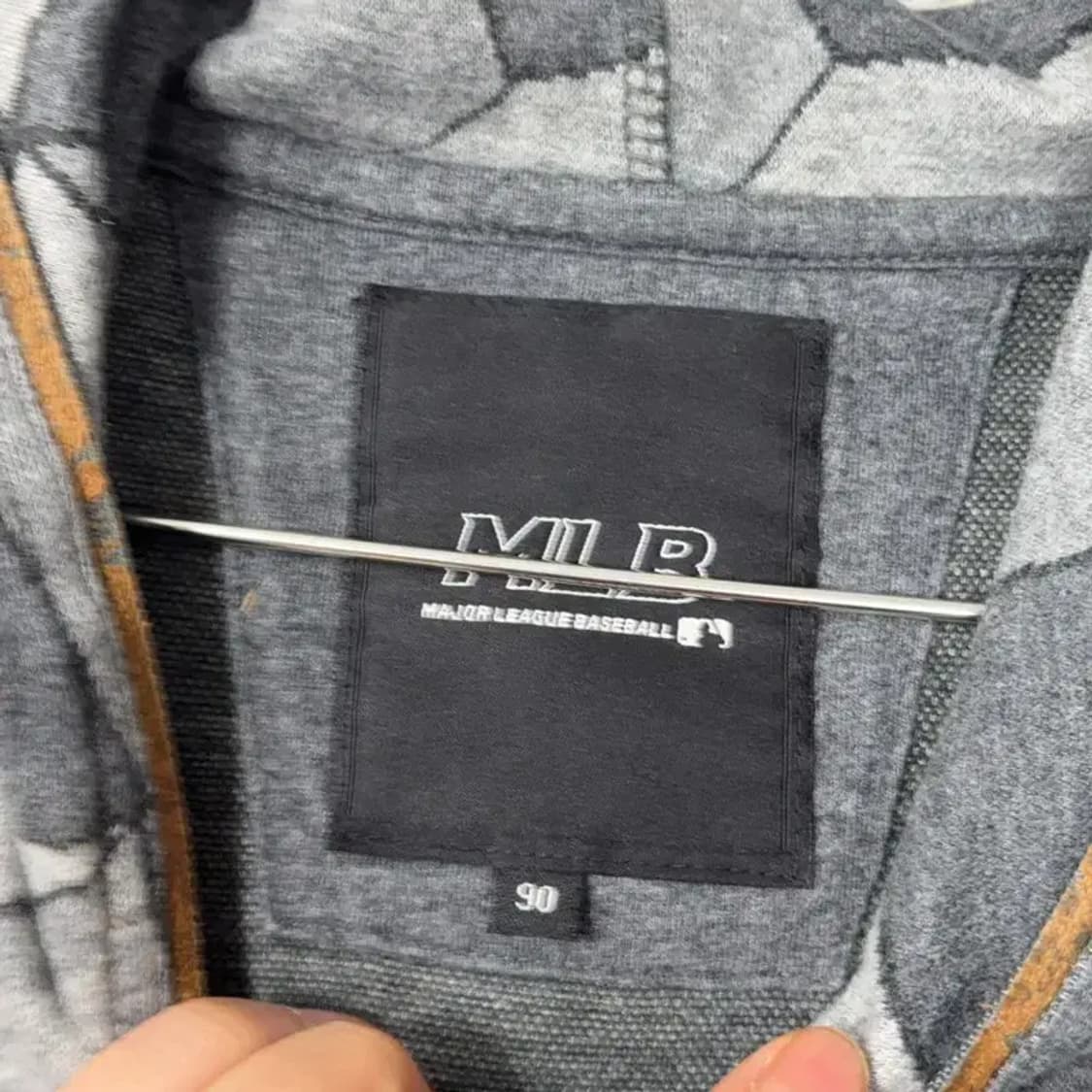 MLB 체크 패턴 여성 빈티지 롱 후드집업 90 상품이미지5