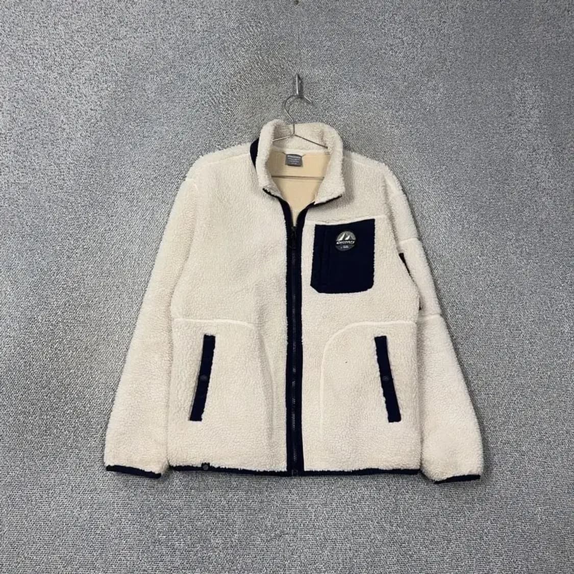 디스커버리 포켓 퀄팅 양털 뽀글이 후리스 100 상품이미지1