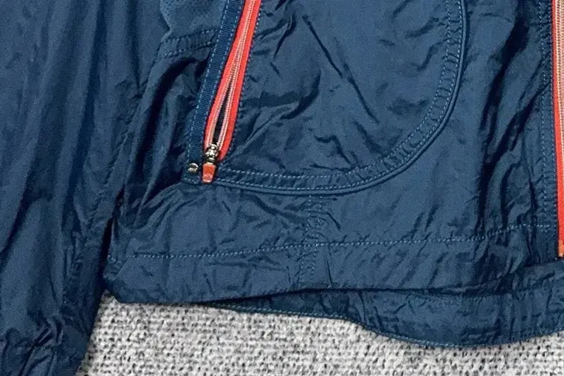 루이까스텔 네이비 로고 기능성 바람막이 100 상품이미지6