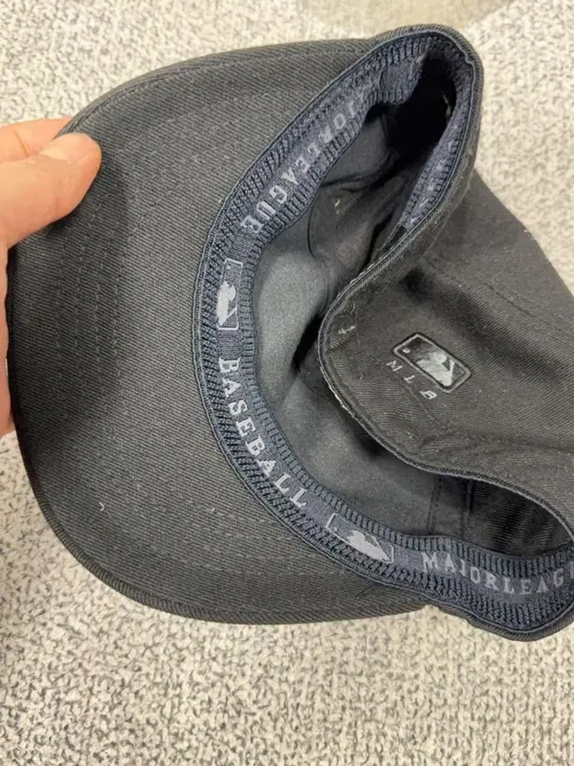 엠엘비 뉴욕양키즈 올블랙 캡 M-XL 상품이미지5