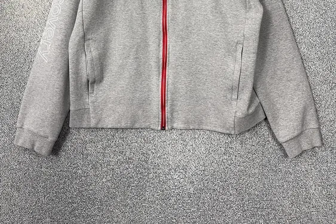 디스커버리 라이트 그레이 로고 후드 집업 110 상품이미지4