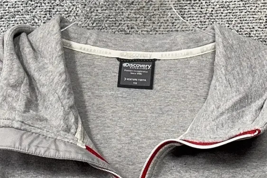 디스커버리 라이트 그레이 로고 후드 집업 110 상품이미지5