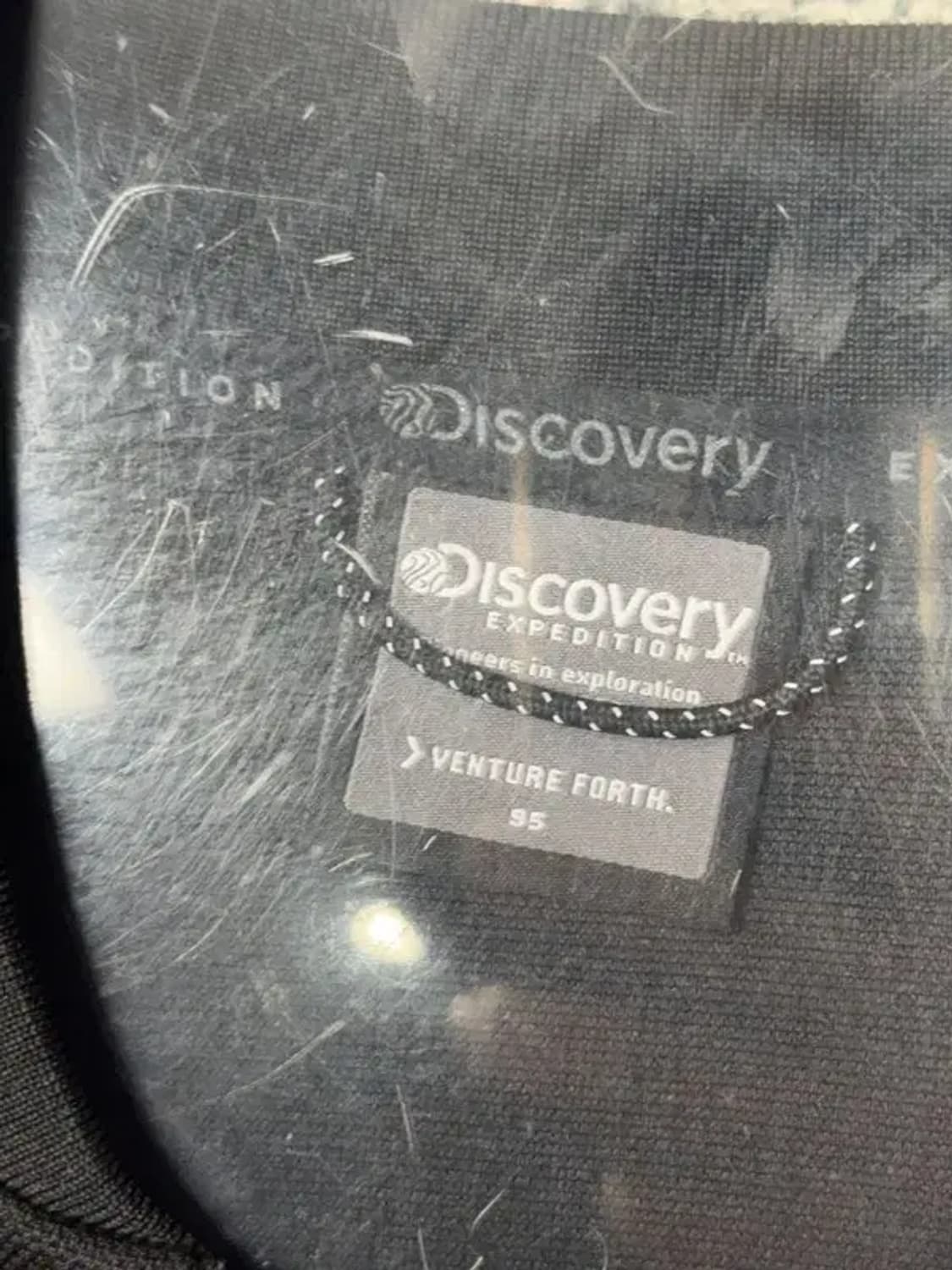디스커버리 블랙 로고 집업 95 상품이미지6