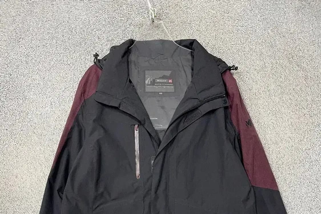 밀레 그레이 기능성 바람막이 105 상품이미지3