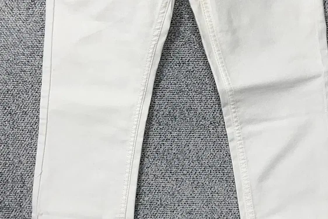 캘빈클라인 여성 화이트 청바지 25 32 상품이미지4