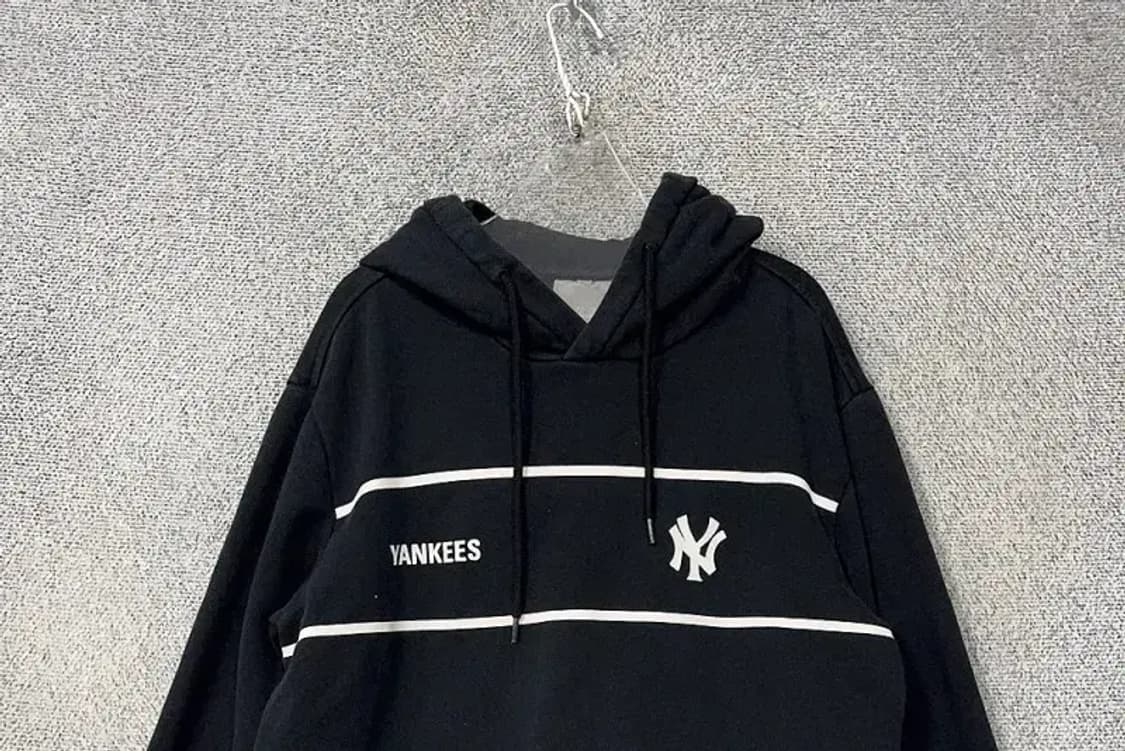 엠엘비 블랙 뉴욕양키즈 로고 후드티 100 상품이미지3