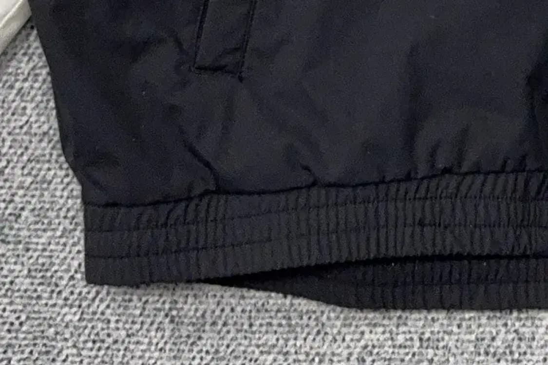 뉴발란스 프린팅 블랙 나일론 바람막이 자켓 L 상품이미지5